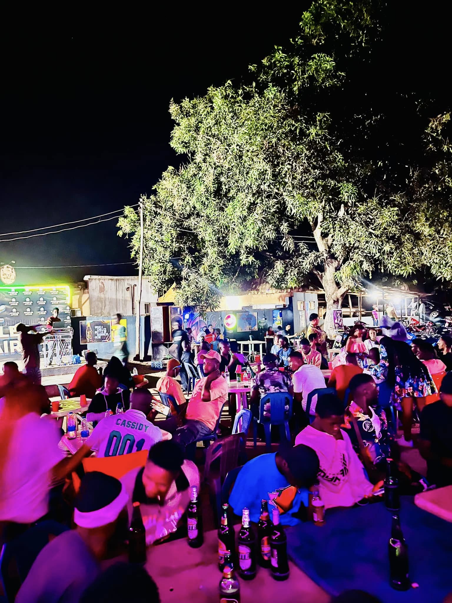 Nightlife at Noodles Affair